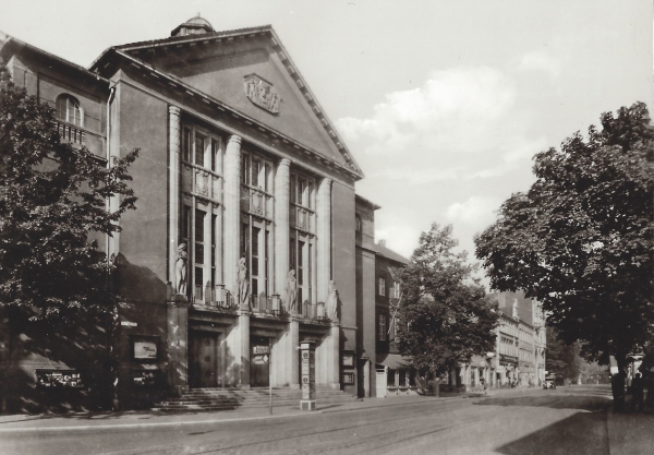 Elberfelder Straße Stadttheater