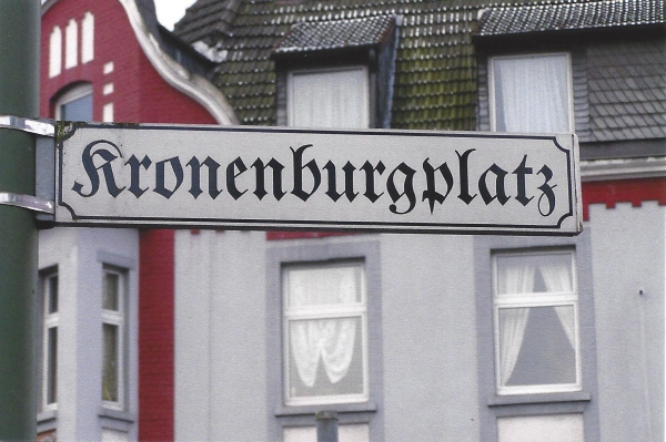 Kronenburgplatz
