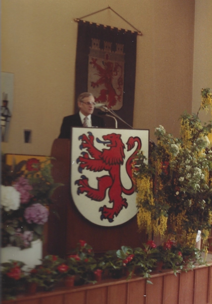 Landrat Dr. Hostert