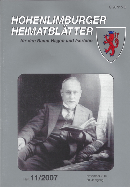 2007 11 Rektor H. Esser mit seinem Buch "Hohenlimburg und Elsey" 1935. Foto: Eigentum M. Rahmann