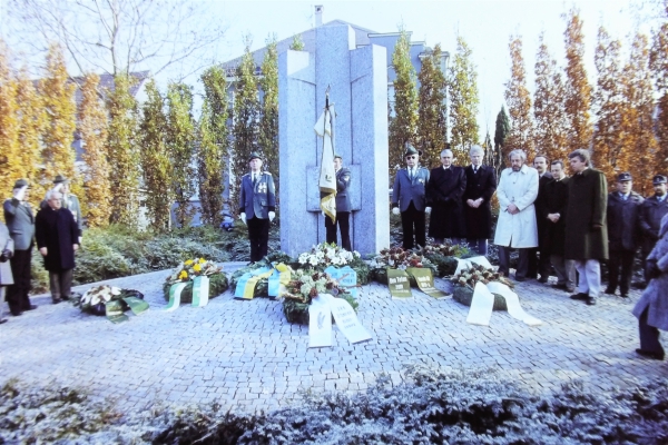 Mahnmal 1983