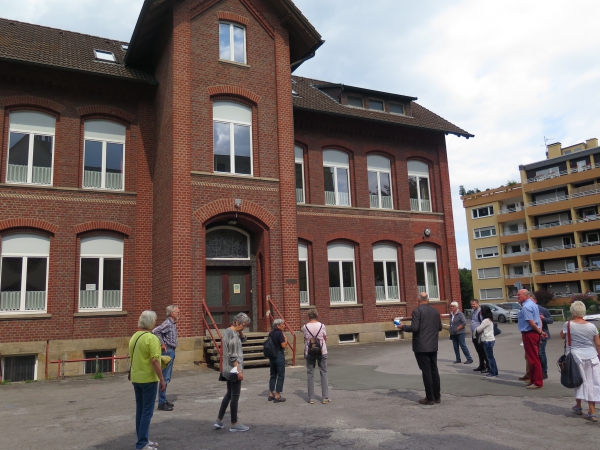 alte Weinhofschule vor dem Abriss