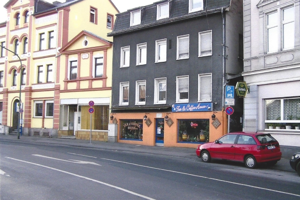 Isenbergstraße, hier ist heute der Fräulein-Richard-Platz