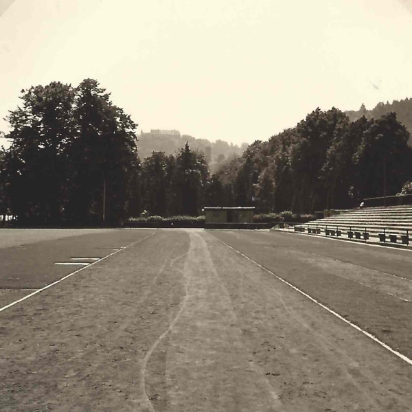 Weinhof Kampfbahn