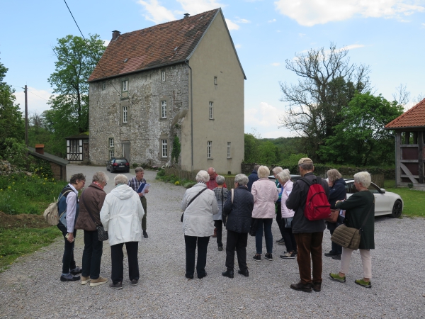 Burg Klusenstein - Haus Recke - Reckenhöhle