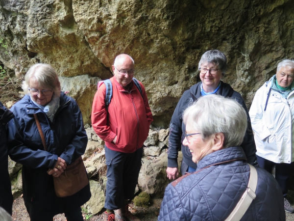 Burg Klusenstein - Haus Recke - Reckenhöhle