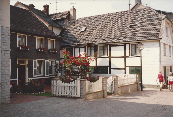 frühere Mittelstraße, heute Lohmannstraße