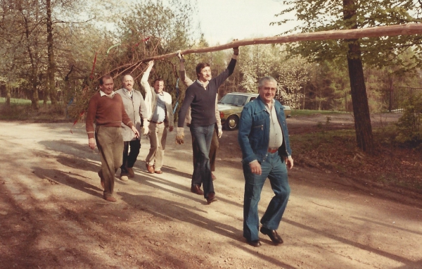 Maibaum für Elsey 1983