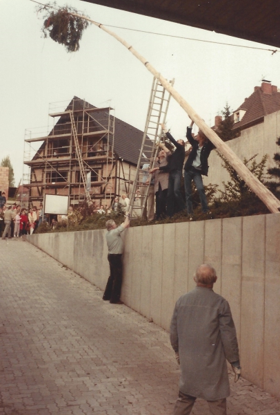 Maibaum für Elsey 1983