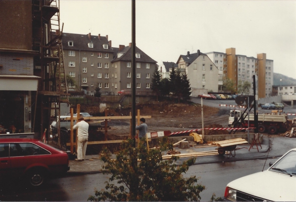 Platz für Neubauten und Dorfplatz