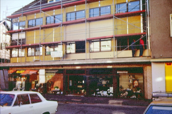 Dorfplatz Apotheke