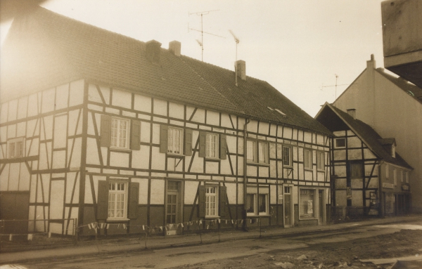 Haus Holtschmit Haus um 1975