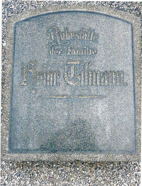 Grabstein der Familie Heinr. Tilmann