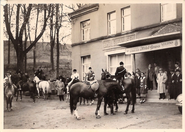 Reiterverein Fuchsjagd Hotel Grass 1948