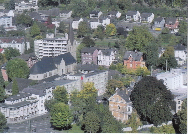 Blick auf die kath. Kirche St. Bonifatius