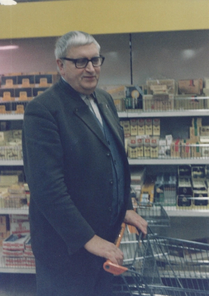 Dr. Gustav Middendorf