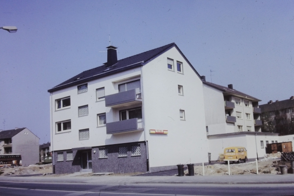 Neubau