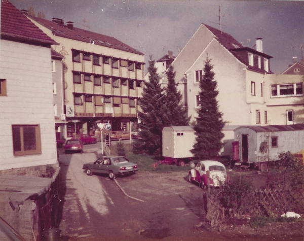 Die Arbeiten zum Dorfplatz beginnen